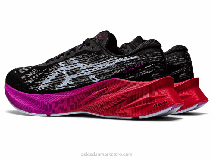 Asicsnovablast 3 60Z42865 sort/blød himmel