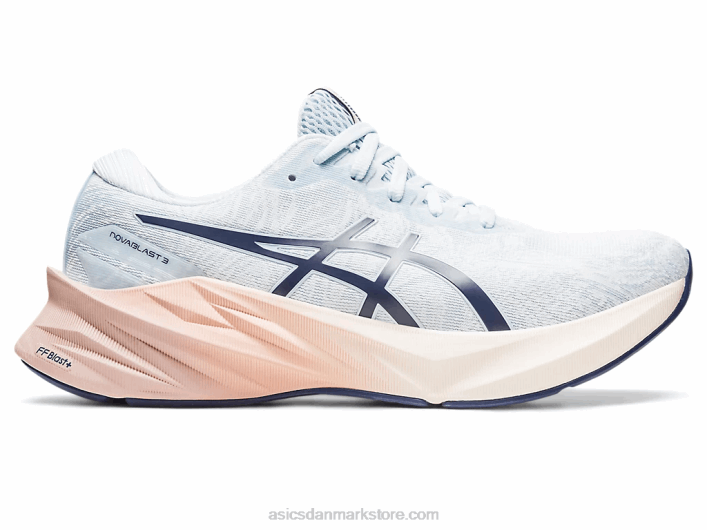 Asicsnovablast 3 nagino 60Z42140 himmel/creme