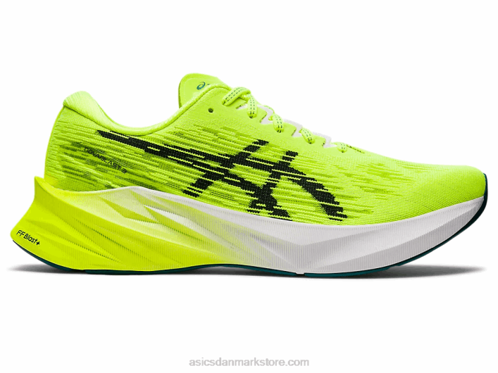 Asicsnovablast 3 60Z41007 sikkerhedsgul/sort